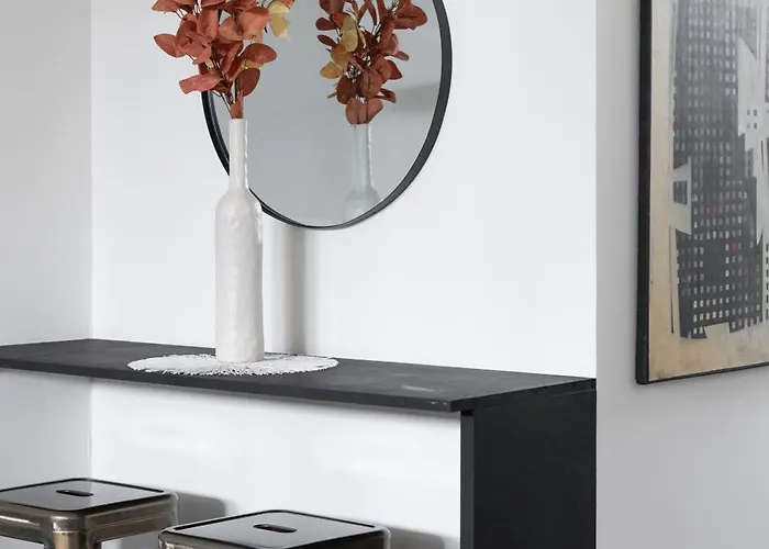 Batignolles Truffaut Charming 4p-1br *